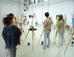 Workshop naaktmodel schilderen in een dansstudio in Brussel
